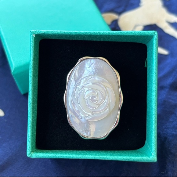 Vintage DK Sterling Silver 925 Mother of Pearl Rose Carved Ring Scalloped Bezel - Picture 14 of 15